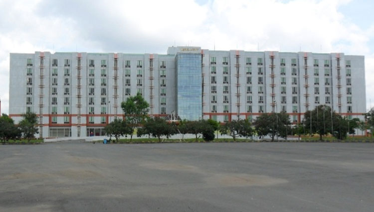 Foto : Hotel Atlet Sempaja Samarinda Kaltim Tampak Depan