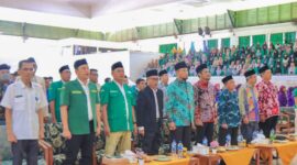 Foto : Nidya Listiyono selaku Ketua Komisi II DPRD Kaltim mewakili Ketua DPRD Kaltim hadiri kegiatan Jaga Keutuhan NKRI gagasan GP Ansor Kaltim di Kampus Melati Samarinda (dok.dprd Kaltim )