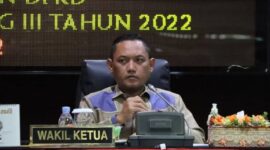 Foto : Seno Aji Wakil Ketua DPRD Kaltim Kaltim