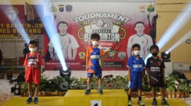 Foto : Atlet Usia Dini Cabor Badminton Pada Tournament Badminton Polres Cup