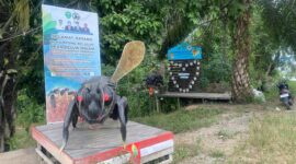 Foto: Otlet Madu kelulud, Jalan Poros Samarinda-Tenggarong. (Nfl)