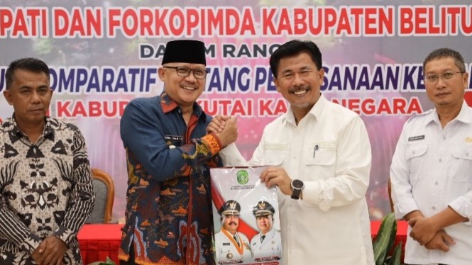 Foto: Sekda Kabupaten Kukar, Sunggono terima kunjungan studi komparatif Pemkab Belitung.