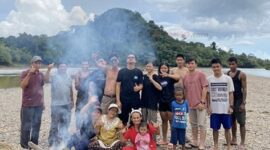 Foto: Wisata Pulau di tengah Sungai Belayan. (Istimewa)