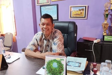 Foto: Kepala Desa Tani Bhakti, Muhammad Amin.